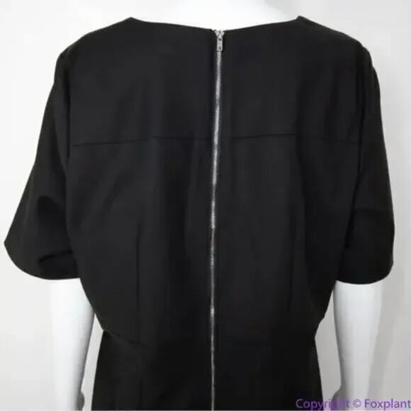 New! Eloquii Sheath Dress with Cut Out star Neckline exposed zipper, size 22 - Picture 7 of 16